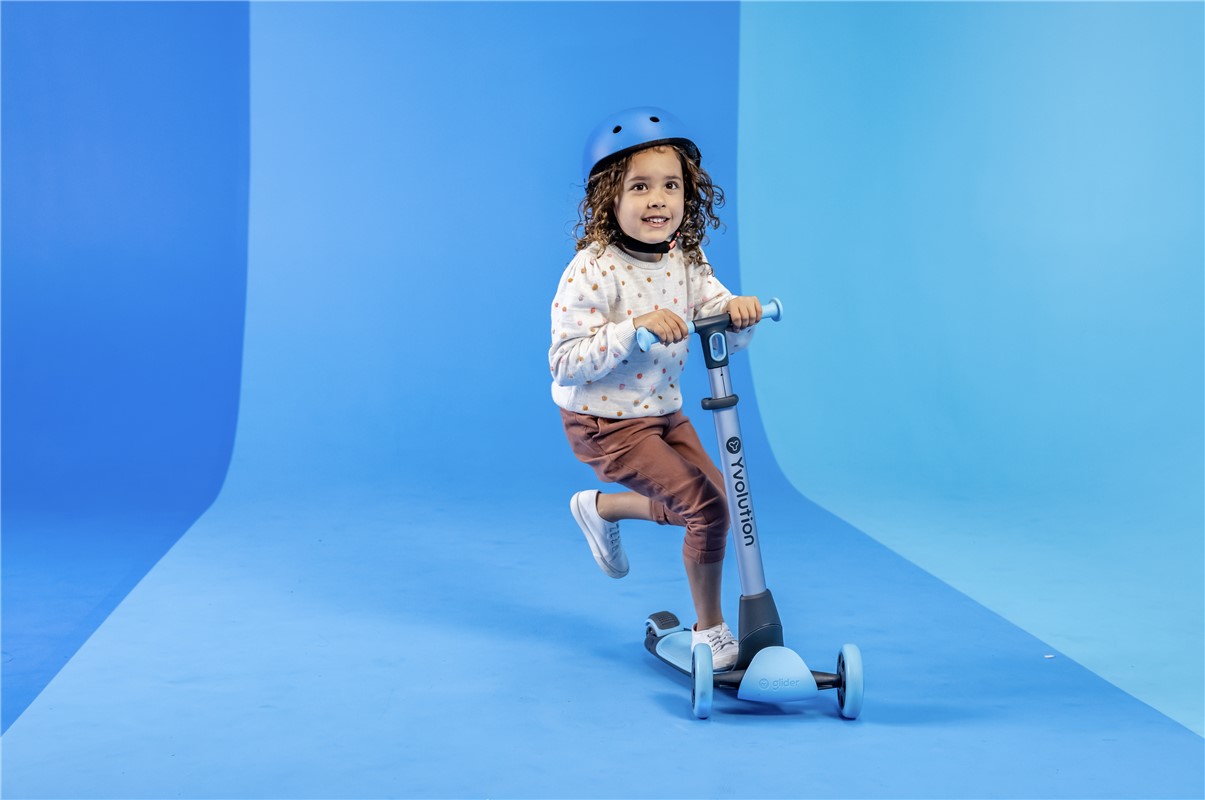 Patinete Correpasillos Yglider Luna Azul - Yvolution - Imagen 8