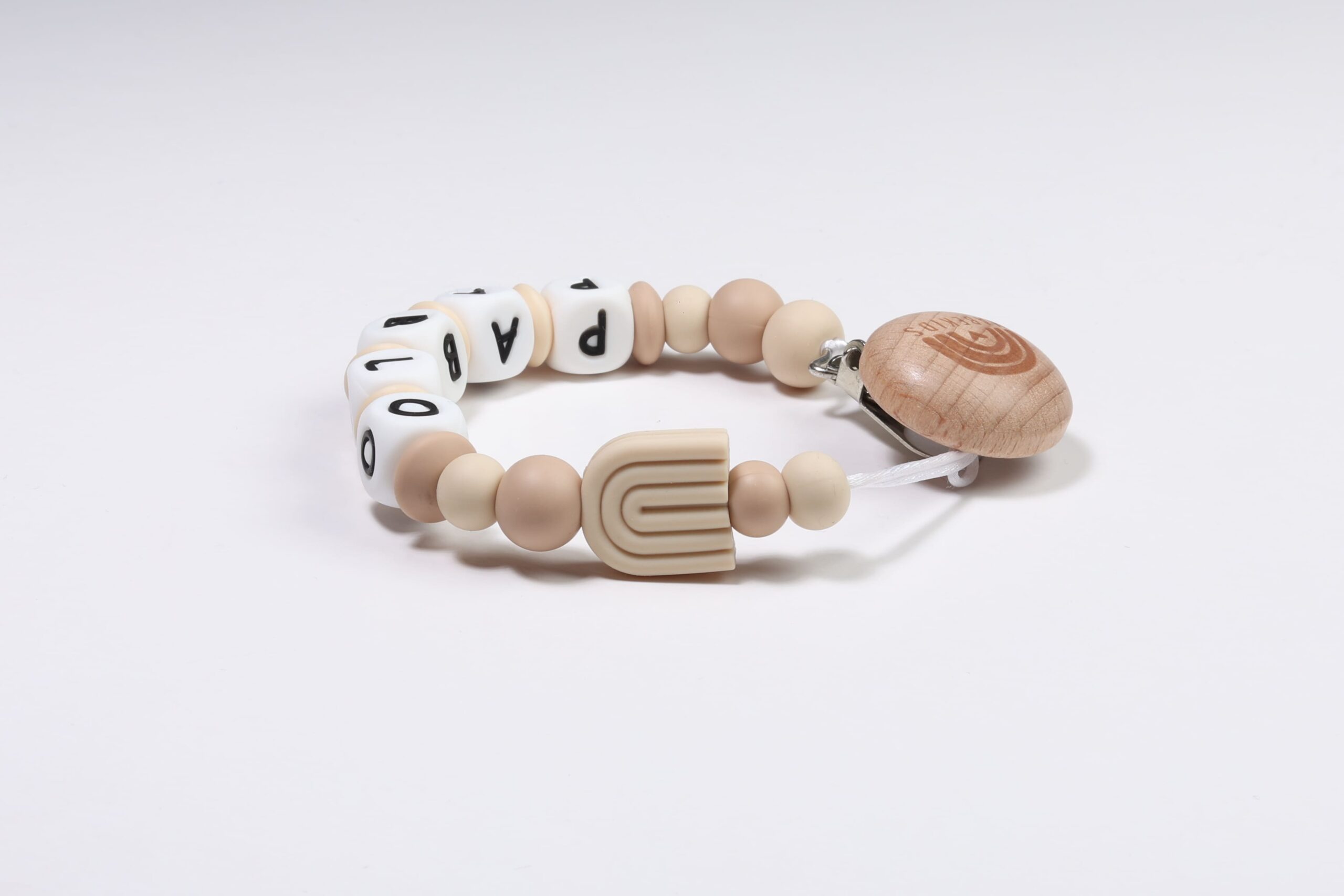 Chupetero Nombre Personalizado silicona Beige Rainbow - Imagen 2