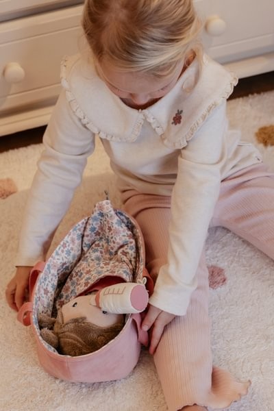 Bebé muñeca Rosa Canastilla - Little Dutch - Imagen 7