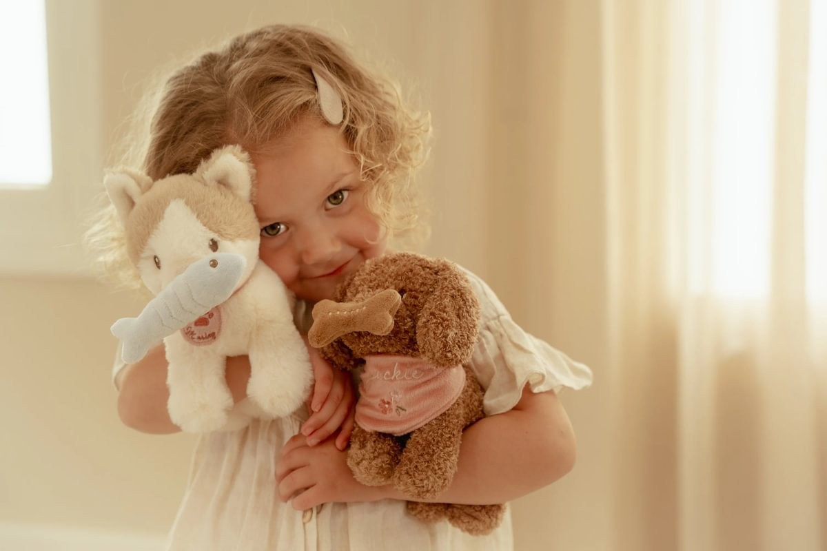Perrito peluche Jackie con bolsa - Little Dutch - Imagen 11